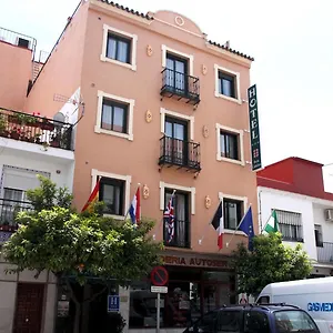 3* Hotel Doña Catalina